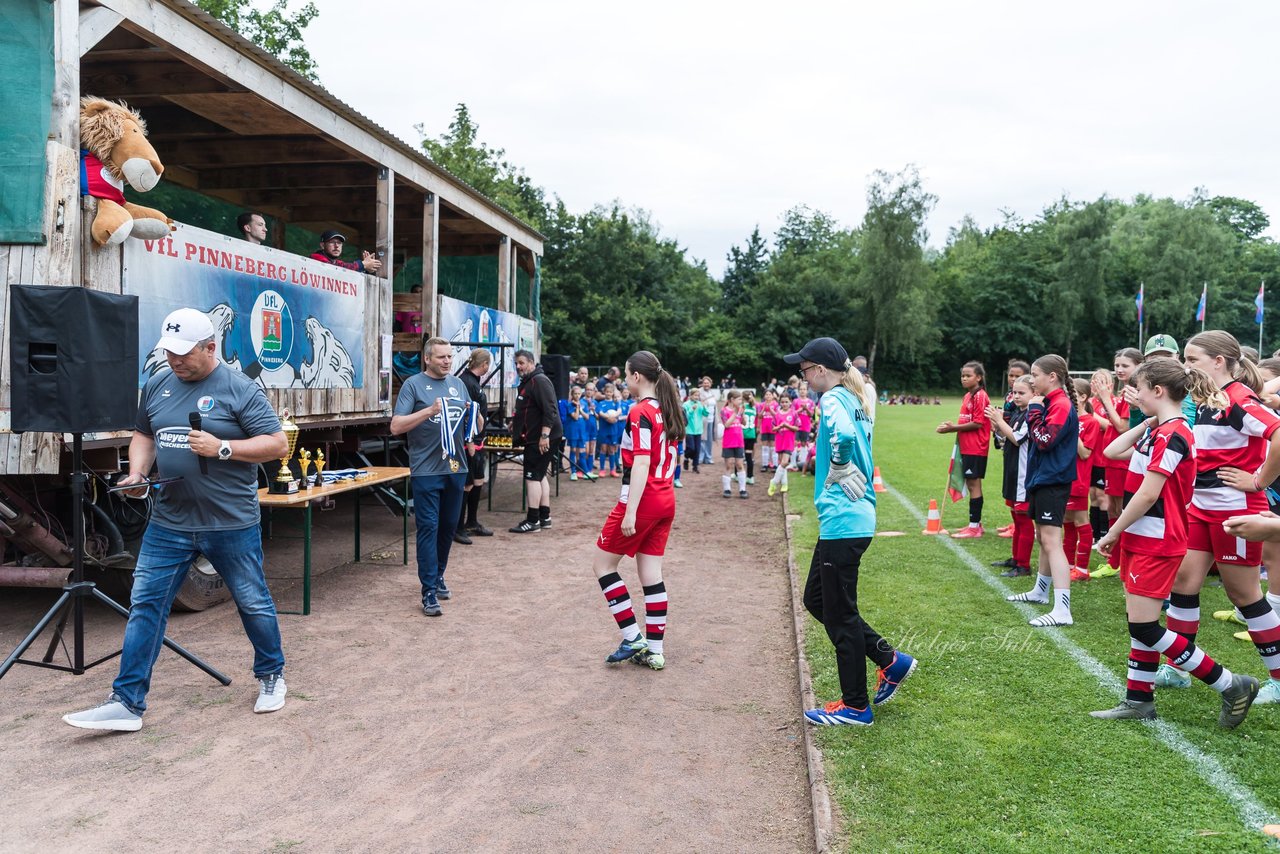 Bild 122 - Loewinnen Cup